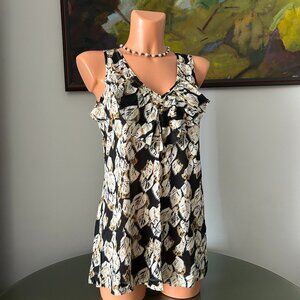 Banana Republic NWT Sleeveless Leaf Print Blouse